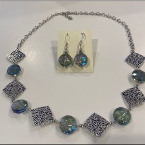 Lovely handcrafted faceted glass necklace set